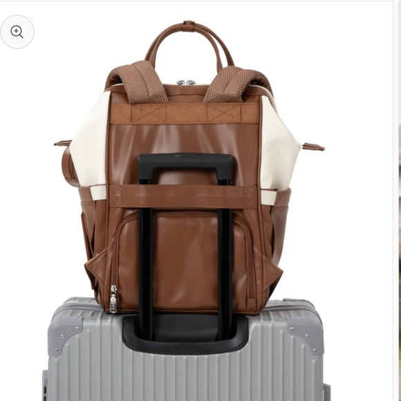 Babbleroo vegan leather diaper backpack - Picture 10 of 10